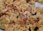 Une photo de courgette riz curry