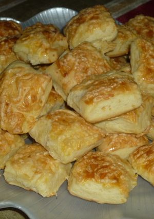Sajtos, túrós pogácsa recept fotója