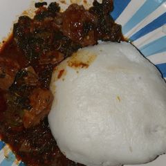 A picture of Tuwon shinkafa.