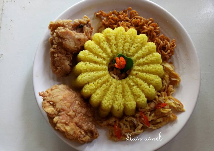 Resep Nasi Kuning Magicom yang Lezat