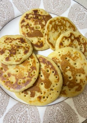 صورة لوصفة خبز بالتمريه (ماء منقوع به تمر)🌴🥞