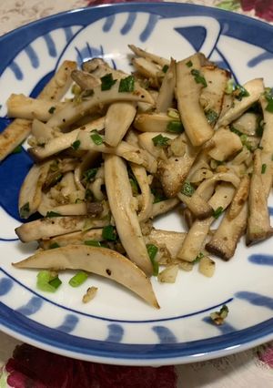 椒鹽杏鮑菇 的食譜成品照片