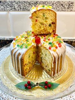 Una foto de Pastel de fruta confitada al aroma de Panettone “sin gluten “