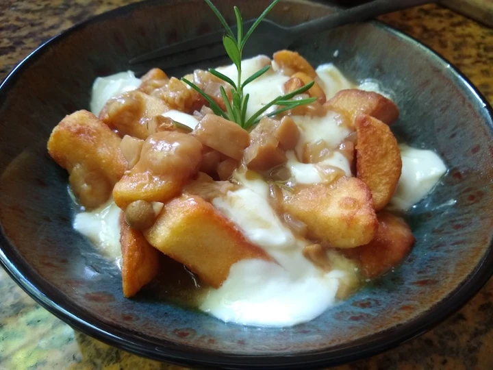 Easy Steps to Prepare Mushroom &amp;amp; Rosemary Poutine the Perfect Delicious