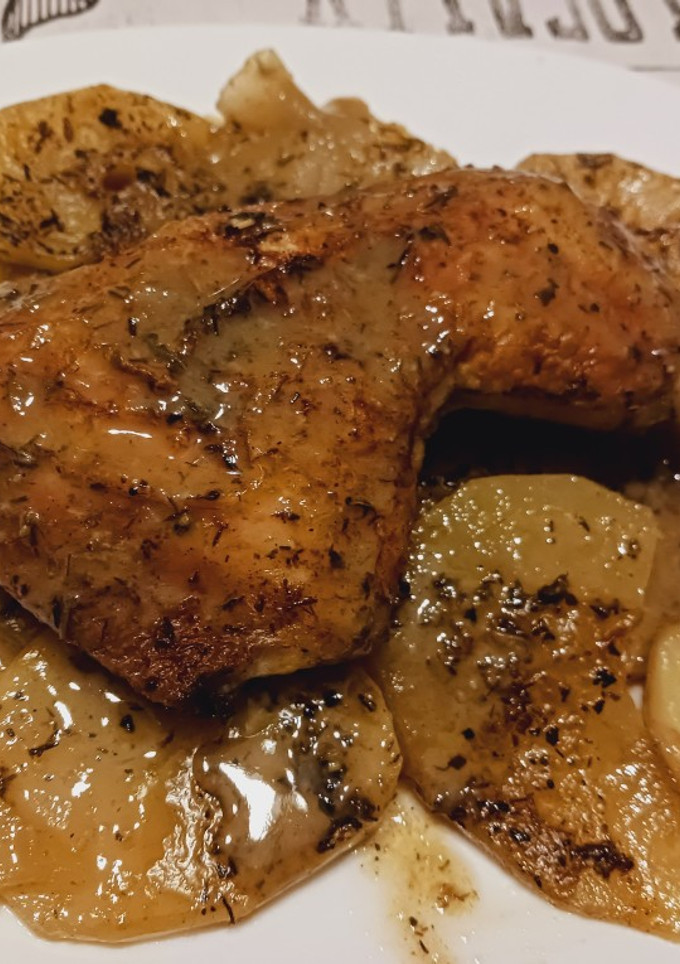 Una foto de Pollo asado al horno