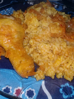 Una foto de Arroz con pollo😊