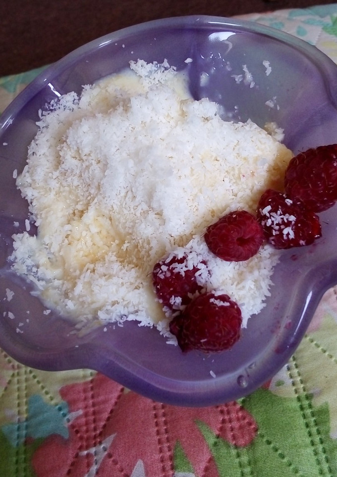 Una foto de Un estilo de mousse helado de durazno