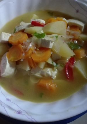 Foto resep Sup tahu, kentang, wartel