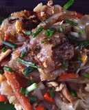 ก๋วยเตี๋ยวคั่วไก่