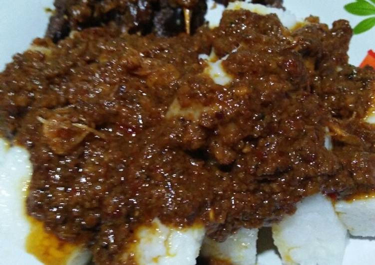 Sate Sapi Kuah Kacang #KitaBerbagi