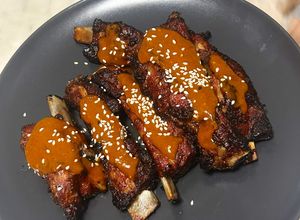 Foto di Costine di maiale a lenta cottura nel BBQ Corea style