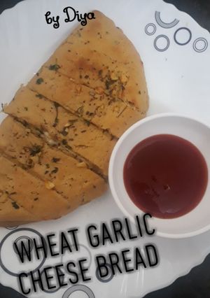 A picture of Wheat Garlic Chesse Bread.