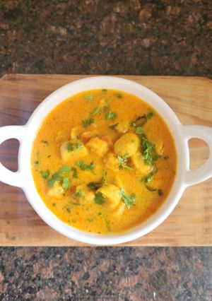 A picture of Gatte ki sabji.