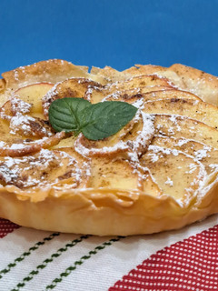 Una foto de Tarta de manzana con masa philo