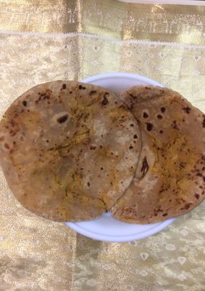 A picture of Ghobi paratha.