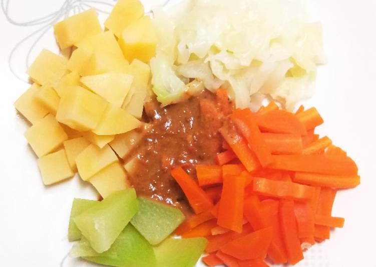 Langkah Mudah untuk Menyiapkan SAYUR REBUS GURIH SAUS KACANG PEDAS (GADO GADO SEHAT) 😍 yang Menggugah Selera