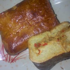 A picture of Cheesey Chicken  Bread.