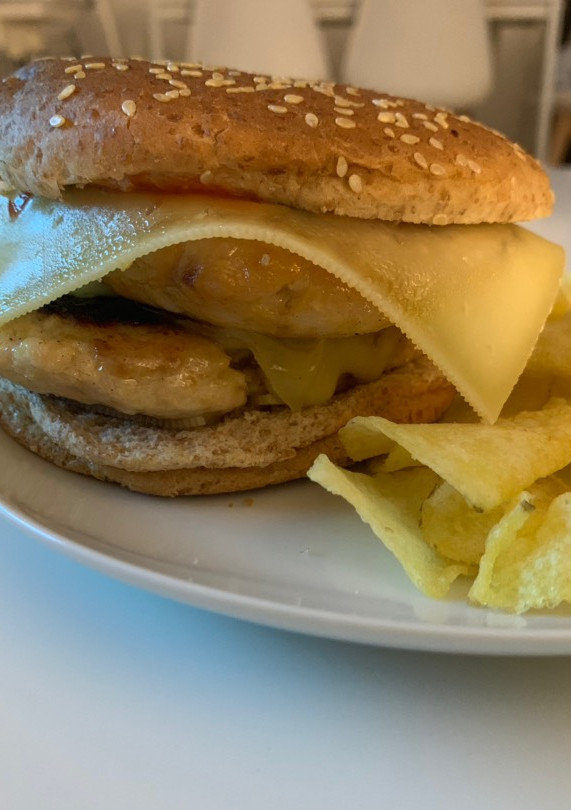 Una foto de Hamburguesa doble con queso