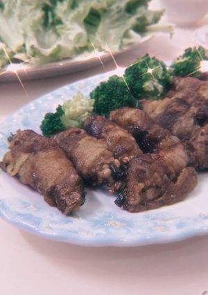 Hình của món Làm thịt bò cuộn nấm kim châm đơn giản bằng nồi chiên không dầu.