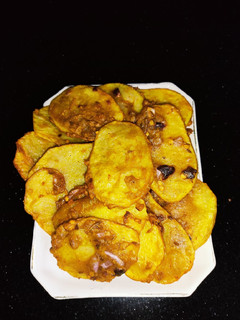 A picture of Three Spices Chat Pata Potato Pakora 🥔.