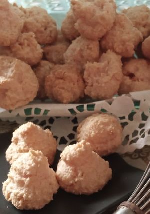 A picture of Coconut Macaroon.