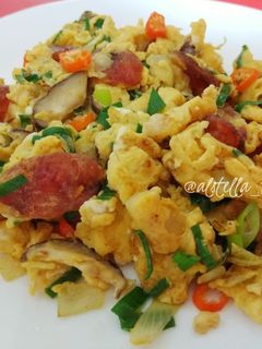 Foto resep Orek Telur Lapchiong & Jamur