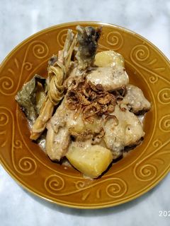 Foto resep Opor ayam kentang