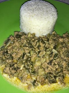 Una foto de Guiso de acelgas con carne