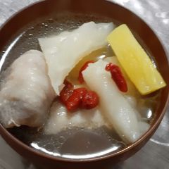 A picture of Chicken Soup with Bitter Melon and Pineapple (Taiwanese Cuisine).