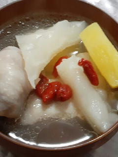 A picture of Chicken Soup with Bitter Melon and Pineapple (Taiwanese Cuisine).