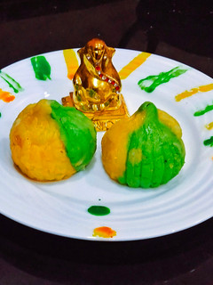 A picture of Tricolour Mava Modak.