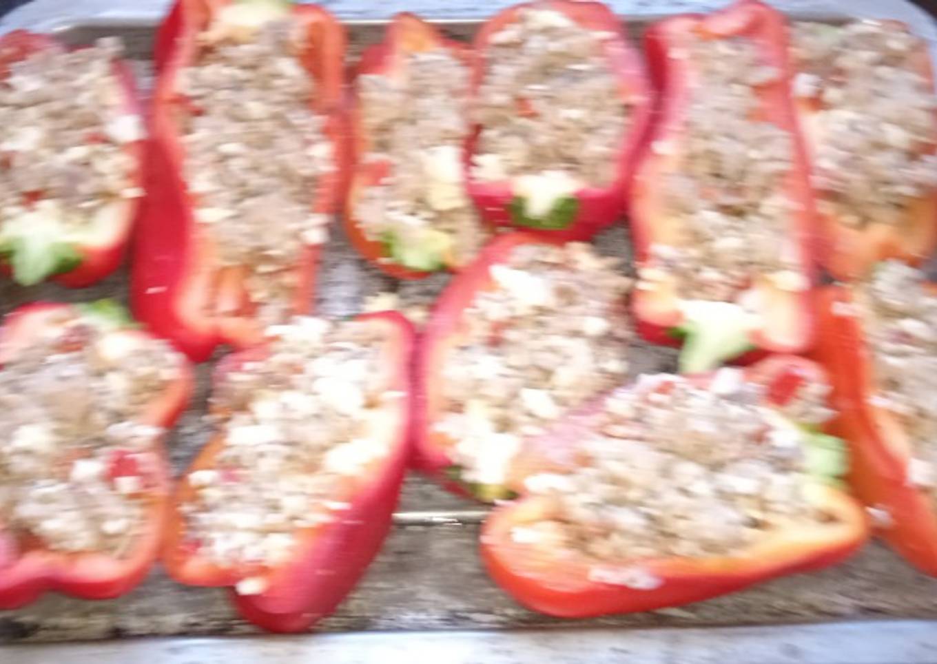 Morrón relleno de carne rico y rápido