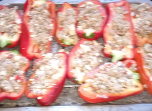 Una foto de Morrón relleno de carne rico y rápido