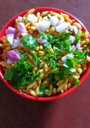 A picture of Masala Pori.