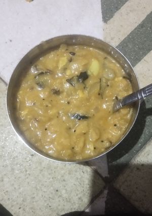 વઘારેલો છાસ વાળો રોટલો (Vagharelo Chaas Valo Rotlo Recipe In Gujarati) રેસીપી મુખ્ય ફોટો