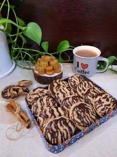 عکسی از دستور کلوچه هل و دارچین