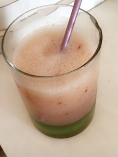 صورة لوصفة الليموناضة الوردية