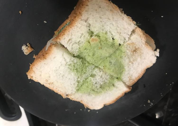 Step-by-Step Guide to Prepare Favorite Veg sandwich