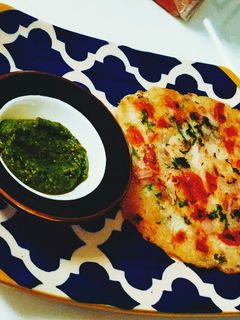 सूजी उत्तपम (suji uttapam recipe in hindi) रेसिपी मुख्य फोटो