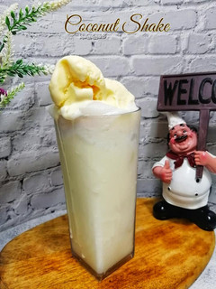 Gambar Coconut Shake