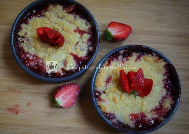 La Recette Pas à Pas Crumble fraises rhubarbe