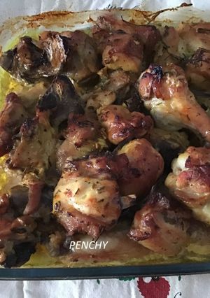 Foto principal de Pollo con su adobo integrado al horno