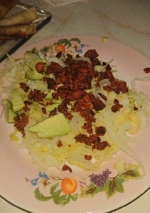 Una foto de Repollo especial con chorizo