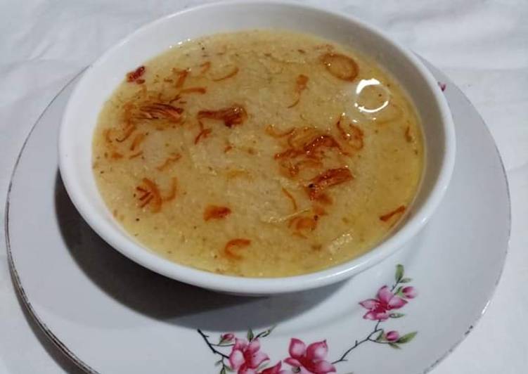 Simple Way to Make Perfect Dalyeh ki khichri