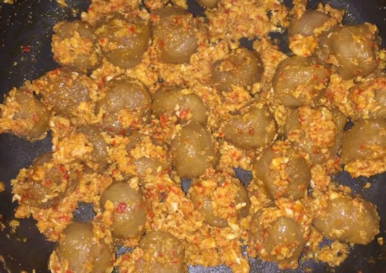 Bakso pedes orak arik telur