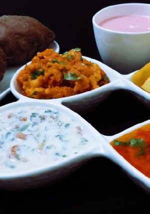 फलहारी भोजन (Falahari Bhojan recipe in Hindi) रेसिपी मुख्य फोटो