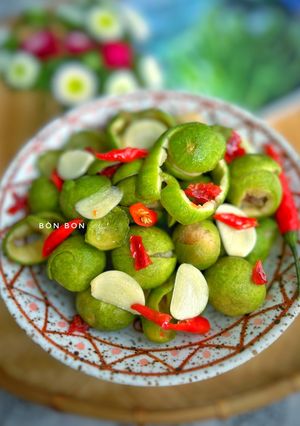 Hình của món Sấu Ngâm Mắm Tỏi Ớt.