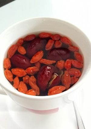 Foto resep Teh Kurma Merah