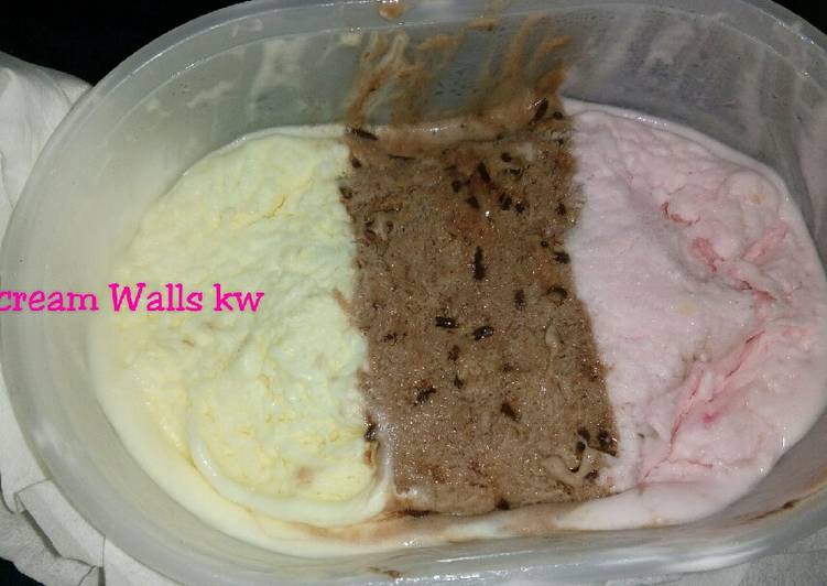 Bagaimana Menyiapkan Ice cream walls 3 rasa homemade duren,coklat, strawberry yang Lezat Sekali