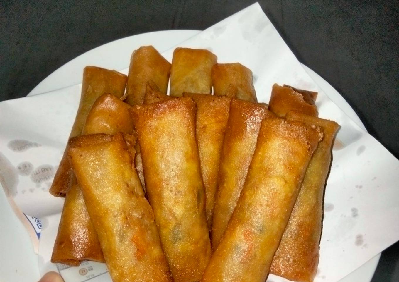 Lumpia isi sayur ayam